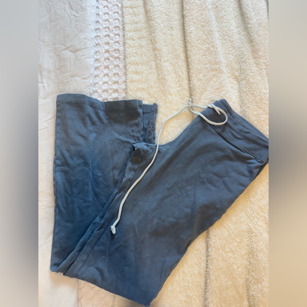 Brandy Melville blue yoga pants